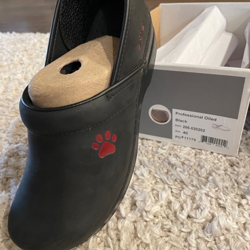 Dansko Professional Oiled Black Size 40